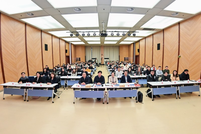 傅伯杰院士、王艳芬教授主讲“成熙地理大讲堂”